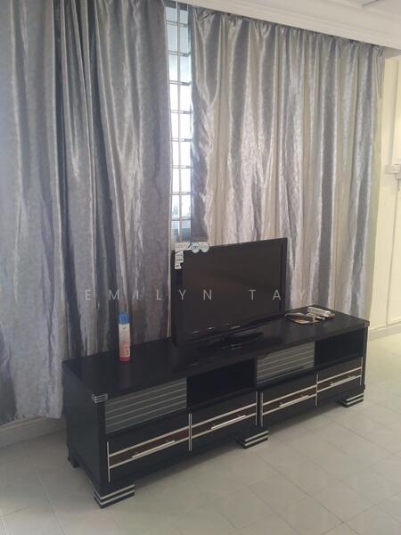 For Rent - 515 Hougang Avenue 10