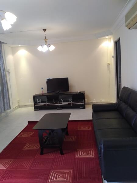 For Rent - 515 Hougang Avenue 10