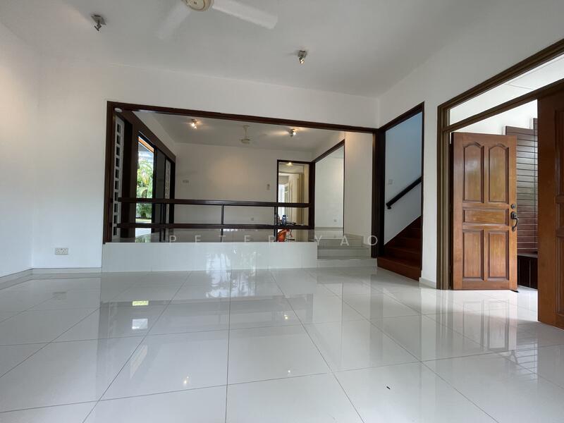 For Rent - Tropical Resort Style Bungalow, Huge Garden and Pool along Sunset Drive