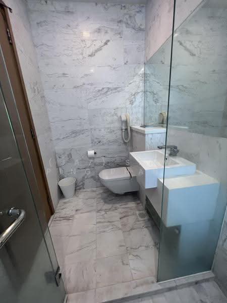 One Devonshire, 1 Devonshire Road, Orchard / River Valley, 3 Bedrooms, 1,216 sqft, Condominium For Rent, by (Jaz) Siaw Ping Phang, 20763730 - Bathroom - PropertyGuru.com.sg