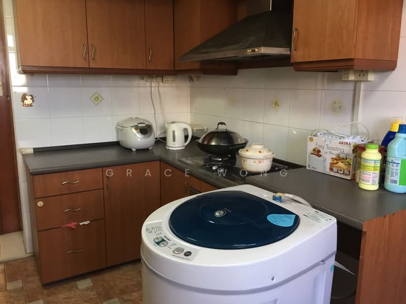 17 Lorong 7 Toa Payoh, 17 Lorong 7 Toa Payoh, 2 Bedrooms, 700 sqft, HDB Flat For Rent, by Grace Wong, 20766447 - PropertyGuru.com.sg