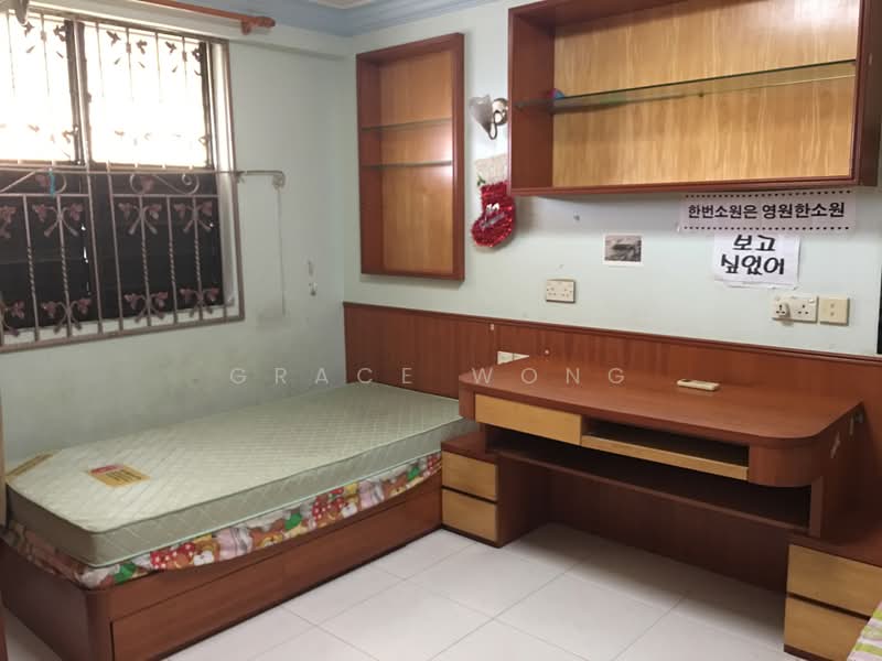 17 Lorong 7 Toa Payoh, 17 Lorong 7 Toa Payoh, 2 Bedrooms, 700 sqft, HDB Flat For Rent, by Grace Wong, 20766447 - PropertyGuru.com.sg