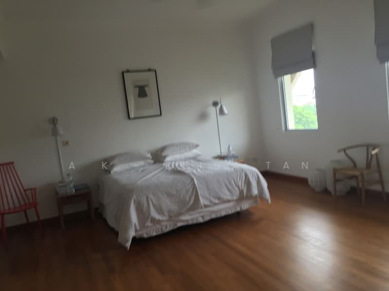 Duchess Crest, 50 Duchess Avenue, 5 Bedrooms, 4,157 sqft, Condominium For Rent, by Reina Tan, 20767475 - master bedroom - PropertyGuru.com.sg
