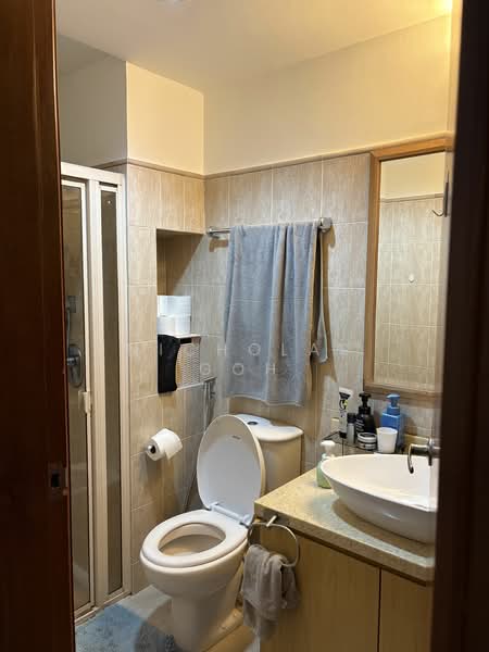 Tanglin View, 152 Prince Charles Crescent, 3 Bedrooms, 1,163 sqft, Condominium For Rent, by Nicholas Goh, 20771140 - PropertyGuru.com.sg