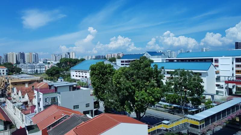 Rezi 3Two, 48 Lorong 32 Geylang, Eunos / Geylang / Paya Lebar, 1 Bedroom, 474 sqft, Apartment For Rent, by Hillda Yap ヒルダｰ, 20771483 - Balcony view! - PropertyGuru.com.sg