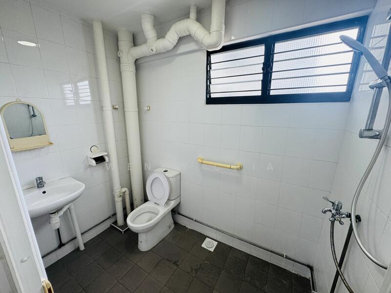 For Rent - 401 Tampines Street 41