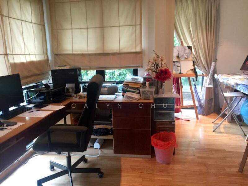 master ensuite study room