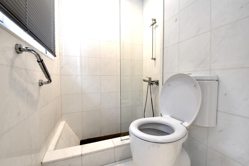 Master Bathroom on the Upper Floor