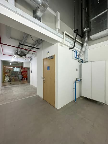 The MidTown, 1187 Upper Serangoon Road, 764 sqft, Mall Shop For Rent, by Melvin Sim, 20780997 - CommercialGuru.com.sg
