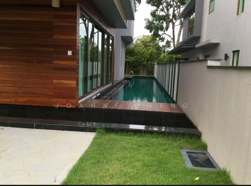 Beautiful Bungalow with pool home lift 5brm + music room, Lornie Road, 5 Bedrooms, 9,200 sqft, Bungalow House For Rent, by Joanne Cheng, 20788512 - PropertyGuru.com.sg