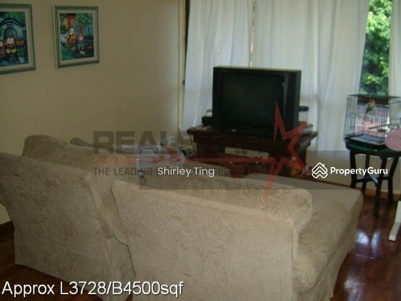 For Sale - Low$$$ Value Buy Detached FOR REBUILT OR A&A @ Keng Chin/Robin. CALL SHIRLEY @ 96234620 FOR VIEWING