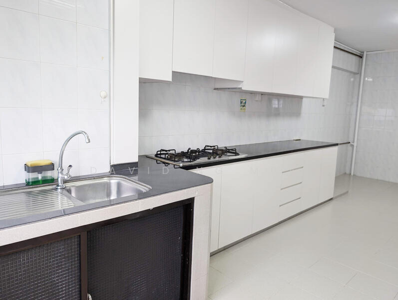 Kitchen - pre-tenancy photo