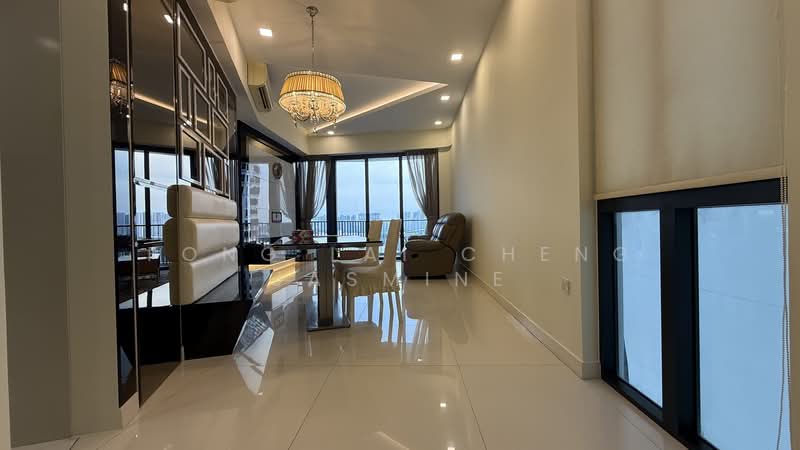 d'Leedon (Former Farrer Court), 1 Leedon Heights, 2 Bedrooms, 1,076 sqft, Condominium For Rent, by Fong Lai Cheng Jasmine, 20798580 - Living and dining - PropertyGuru.com.sg