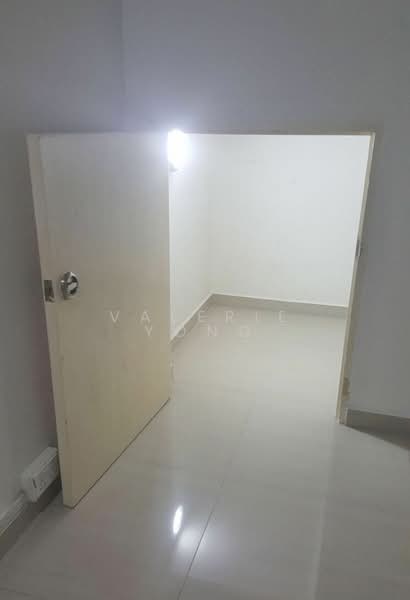 Thomson Garden Estate, Jalan Chegar, 4 Bedrooms, 1,700 sqft, Terraced House For Rent, by Valerie Yong, 20798665 - PropertyGuru.com.sg