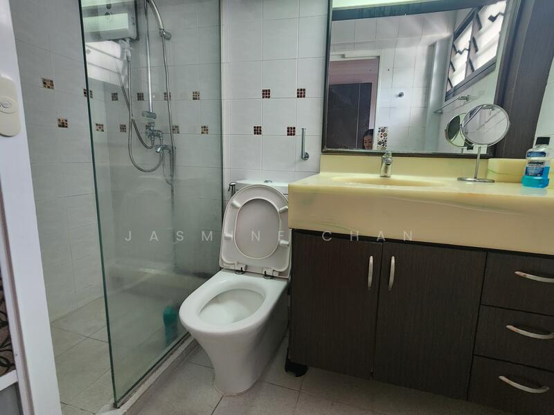 For Rent - 225B Compassvale Walk