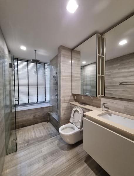 Sophia Residence, 9 Sophia Road, Orchard / River Valley, 3 Bedrooms, 1,346 sqft, Condominium For Rent, by Derek Teng, 20805481 - Bathroom - PropertyGuru.com.sg