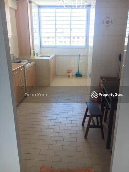 For Rent - 645 Hougang Avenue 8