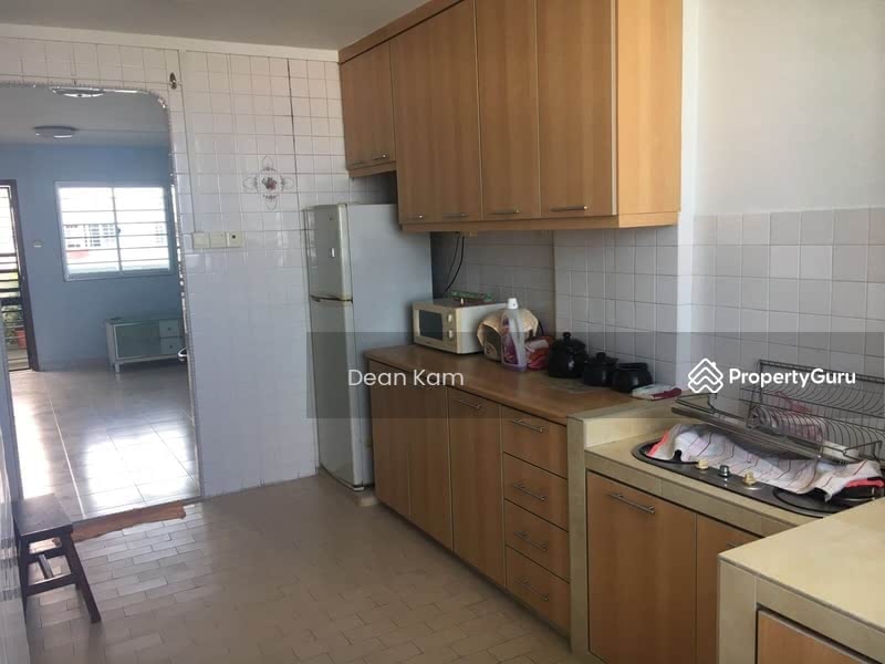 For Rent - 645 Hougang Avenue 8