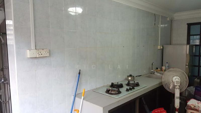 48 Teban Gardens Road, 48 Teban Gardens Road, Boon Lay / Jurong / Tuas, 2 Bedrooms, 900 sqft, HDB Flat For Rent, by Eric Lai, 20818544 - PropertyGuru.com.sg