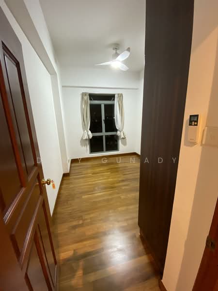 Aspen Heights, 261 River Valley Road, 4 Bedrooms, 1,582 sqft, Condominium For Rent, by Deny Gunady, 20819779 - PropertyGuru.com.sg