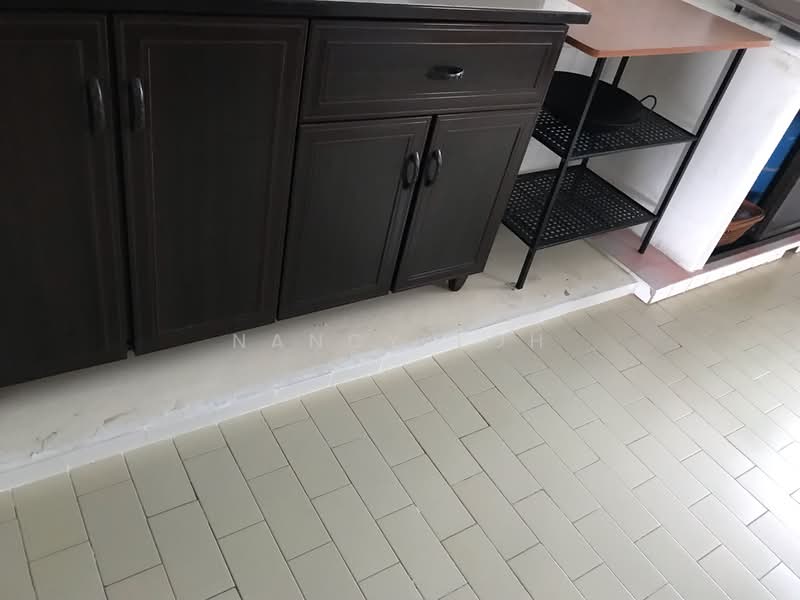 225 Bukit Batok Central, 225 Bukit Batok Central, 2 Bedrooms, 721 sqft, HDB Flat For Rent, by Chantelle Toh, 20822799 - PropertyGuru.com.sg
