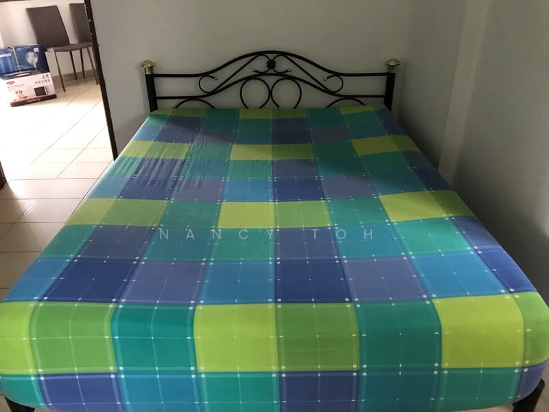 225 Bukit Batok Central, 225 Bukit Batok Central, 2 Bedrooms, 721 sqft, HDB Flat For Rent, by Chantelle Toh, 20822799 - PropertyGuru.com.sg