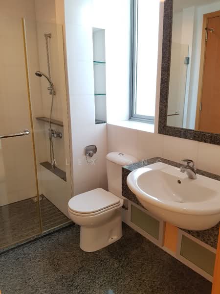 Caribbean at Keppel Bay, 12 Keppel Bay Drive, 4 Bedrooms, 1,894 sqft, Condominium For Rent, by Alex Tang 陳拁燐, 20824207 - joining bathroom - PropertyGuru.com.sg