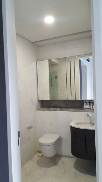 DUO Residences, 1 Fraser Street, 1 Bedroom, 686 sqft, Apartment For Rent, by Alice Tay, 20825265 - Bathroom - PropertyGuru.com.sg