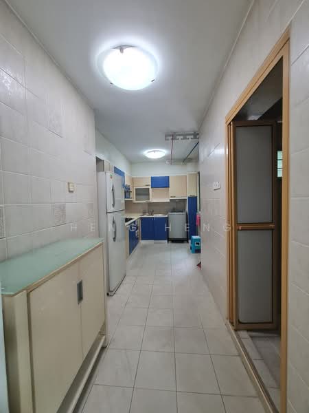 686B Woodlands Drive 73, 686B Woodlands Drive 73, 3 Bedrooms, 1,185 sqft, HDB Flat For Rent, by Heng Heng, 20828394 - Kitchen - PropertyGuru.com.sg