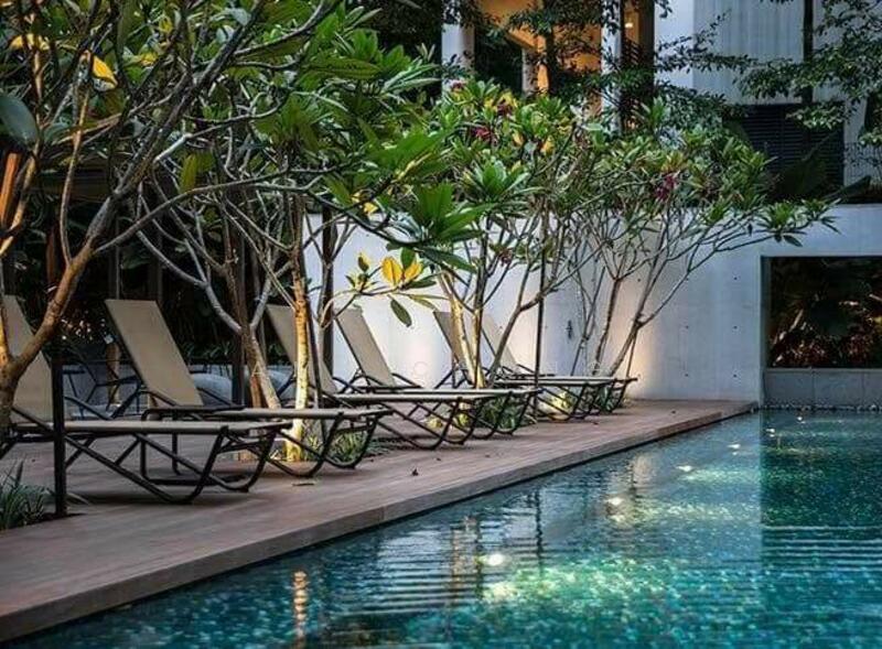 For Rent - Lloyd SixtyFive