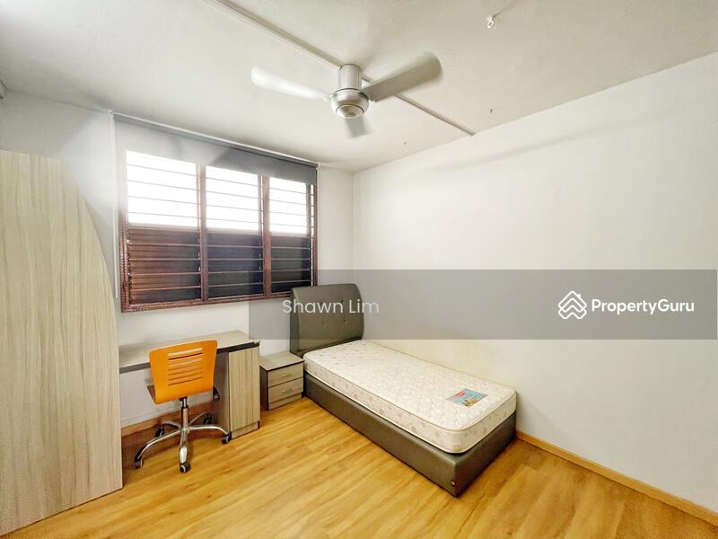 For Rent - 327 Ubi Avenue 1