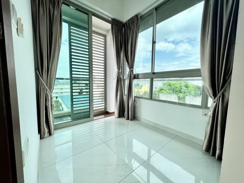 Suites @ Guillemard, 70 Lim Ah Woo Road, East Coast / Marine Parade, 2 Bedrooms, 883 sqft, Apartment For Sale, by Raycher MF Lim, 20833308 - PropertyGuru.com.sg