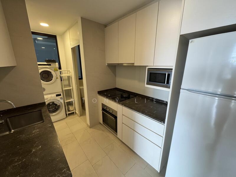 The Crest, 101 Prince Charles Crescent, 3 Bedrooms, 1,238 sqft, Condominium For Rent, by Antony Liew, 20840976 - PropertyGuru.com.sg