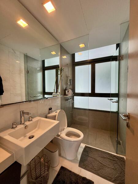 For Rent - Rivergate