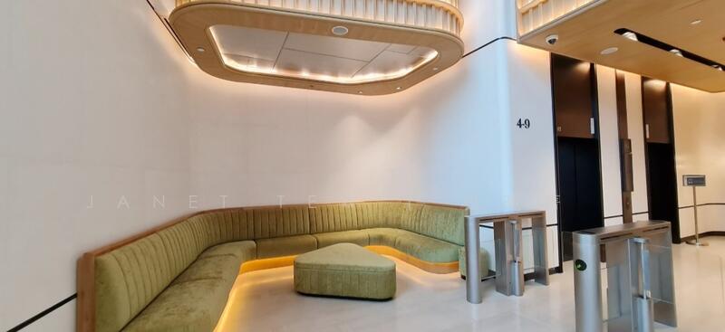 Bugis Junction Towers, 230 Victoria Street, 3,725 sqft, Office For Rent, by Janet Tsc ( 张曉菁 ), 20843339 - CommercialGuru.com.sg