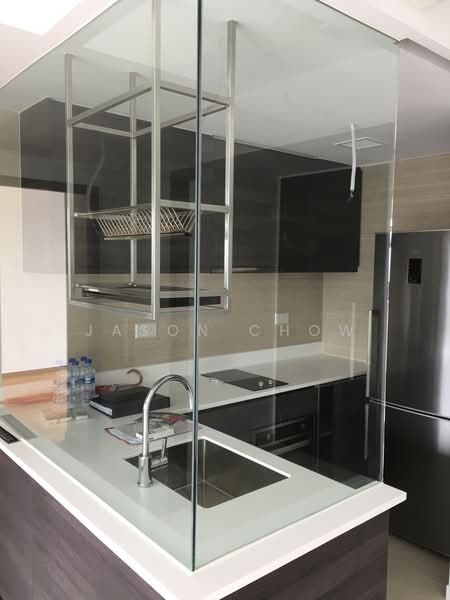 RiverTrees Residences, 29 Fernvale Close, 2 Bedrooms, 710 sqft, Apartment For Rent, by Jason Chow, 20843862 - Open Concept Kitchen with Sliding Door - PropertyGuru.com.sg