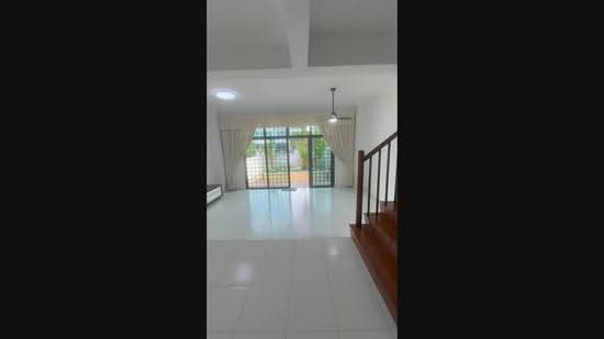 Highgate Crescent, Highgate Crescent, Clementi Park / Upper Bukit Timah, 4 Bedrooms, 2,800 sqft, Terraced House For Rent, by Bryan Setho, 20843936 - PropertyGuru.com.sg