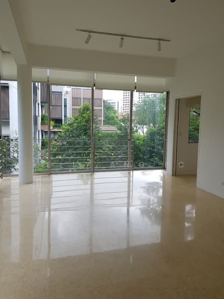 The Loft, 22 Nassim Hill, 2 Bedrooms, 1,152 sqft, Condominium For Rent, by Kelly Ang PC, 20849707 - PropertyGuru.com.sg