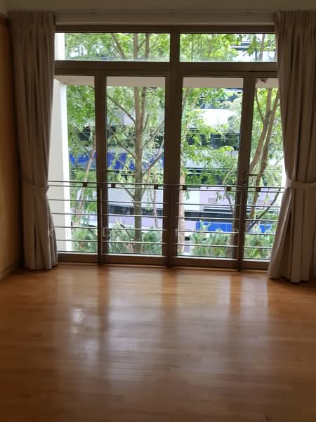 The Loft, 22 Nassim Hill, 2 Bedrooms, 1,152 sqft, Condominium For Rent, by Kelly Ang PC, 20849707 - PropertyGuru.com.sg