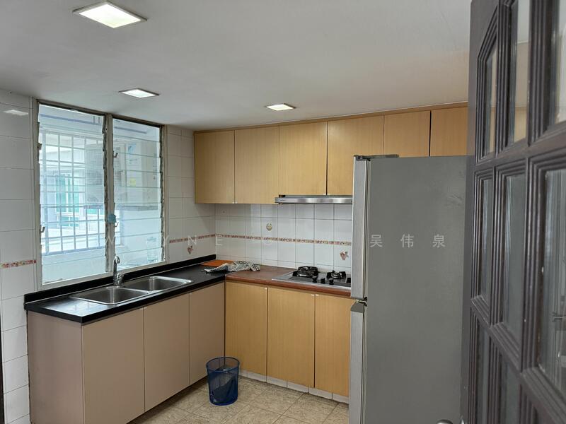 For Rent - Escada View