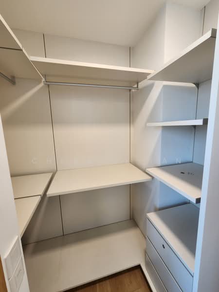 The Crest, 101 Prince Charles Crescent, 2 Bedrooms, 861 sqft, Condominium For Rent, by Cheraine Tan, 20850716 - PropertyGuru.com.sg