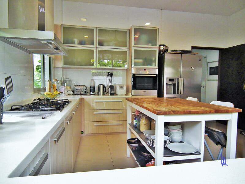 Modern Semi-Detached!Totally Bright!Totally Well-ventilated!Totally Pet-Friendly!, Coronation Road West, 4 Bedrooms, 4,090 sqft, Semi-Detached House For Rent, by HT Lee, 20853488 - PropertyGuru.com.sg