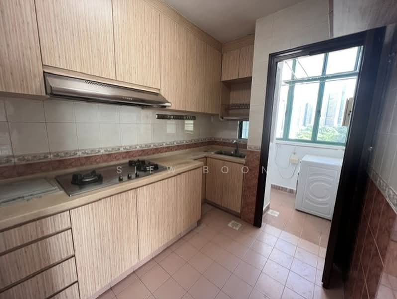 Tanglin Regency, 381 Tanglin Road, 2 Bedrooms, 850 sqft, Condominium For Rent, by Siew Boon, 20855704 - PropertyGuru.com.sg