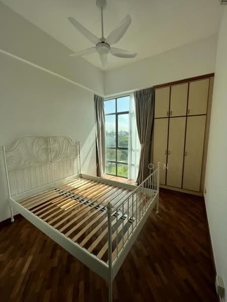 Tanglin Regency, 381 Tanglin Road, 2 Bedrooms, 850 sqft, Condominium For Rent, by Siew Boon, 20855704 - PropertyGuru.com.sg
