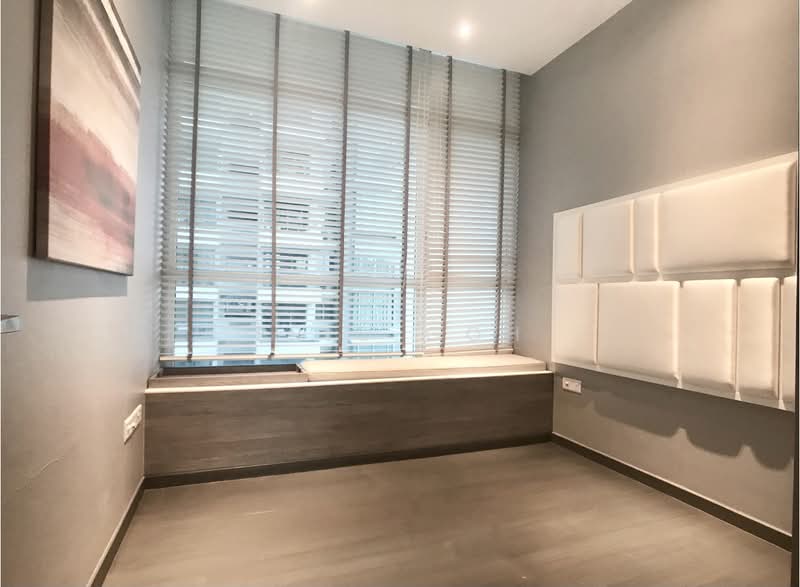 Nathan Suites, 21 Nathan Road, 3 Bedrooms, 1,776 sqft, Condominium For Rent, by Eric Goh, 20856592 - PropertyGuru.com.sg