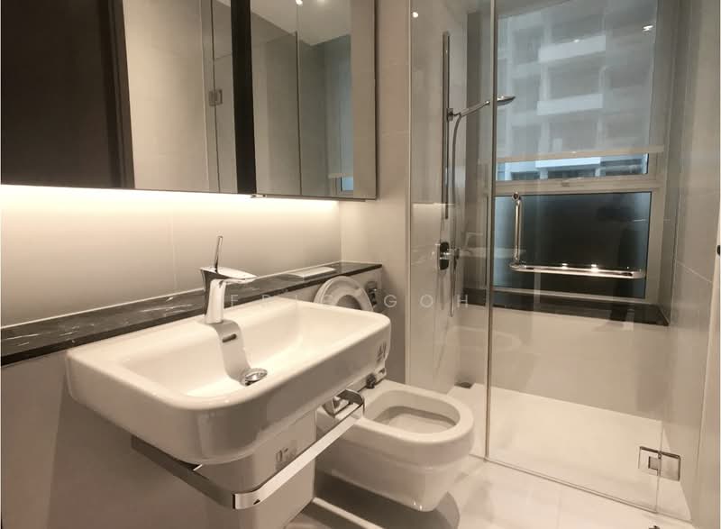 Nathan Suites, 21 Nathan Road, 3 Bedrooms, 1,776 sqft, Condominium For Rent, by Eric Goh, 20856592 - PropertyGuru.com.sg