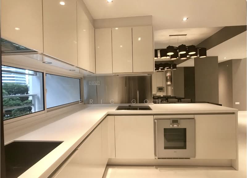 Nathan Suites, 21 Nathan Road, 3 Bedrooms, 1,776 sqft, Condominium For Rent, by Eric Goh, 20856592 - PropertyGuru.com.sg