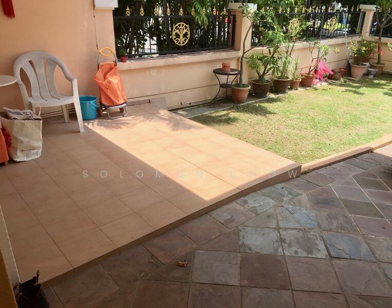 Eastwood Drive Terrace House, Eastwood Drive, 5 Bedrooms, 3100 sqft