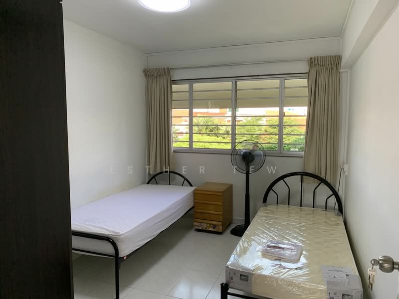 641 Yishun Street 61, 641 Yishun Street 61, 3 Bedrooms, 1,076 sqft, HDB Flat For Rent, by Esther Tew, 20861211 - PropertyGuru.com.sg