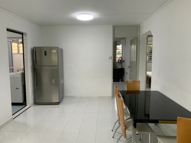 641 Yishun Street 61, 641 Yishun Street 61, 3 Bedrooms, 1,076 sqft, HDB Flat For Rent, by Esther Tew, 20861211 - PropertyGuru.com.sg